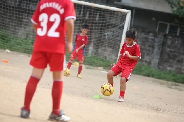 世界杯足球场中国广州,去不了欧洲杯的现场