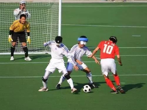 中国男足踢赢了谁进的十二强,中国男足踢得了世界杯吗