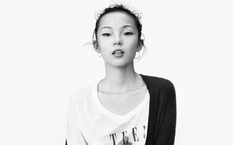 单眼皮女生怎么画眼妆显眼大,单眼皮怎么画眼妆好看