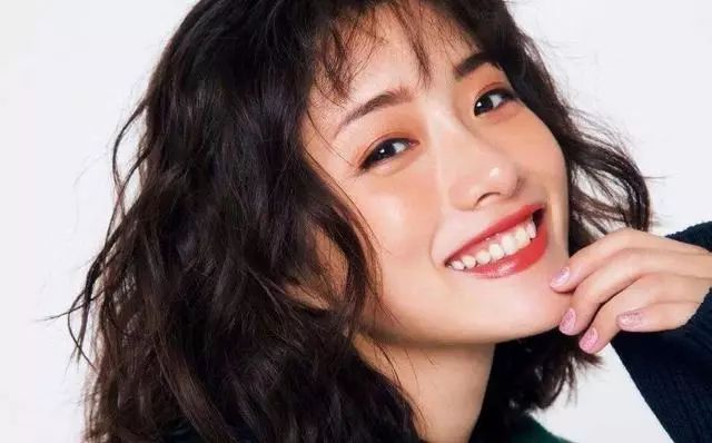 日系赤茶妆,最受直男欢迎的女明星