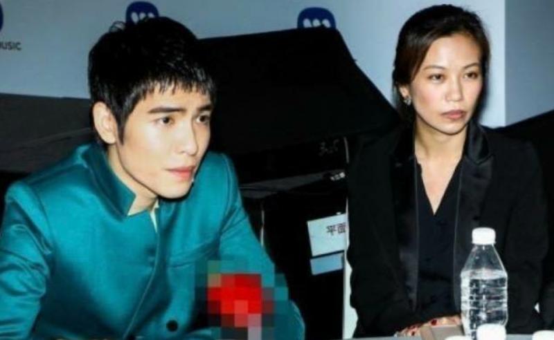 萧敬腾表白长相厮守的女经纪人,证明日久生情比一见钟情更靠谱!