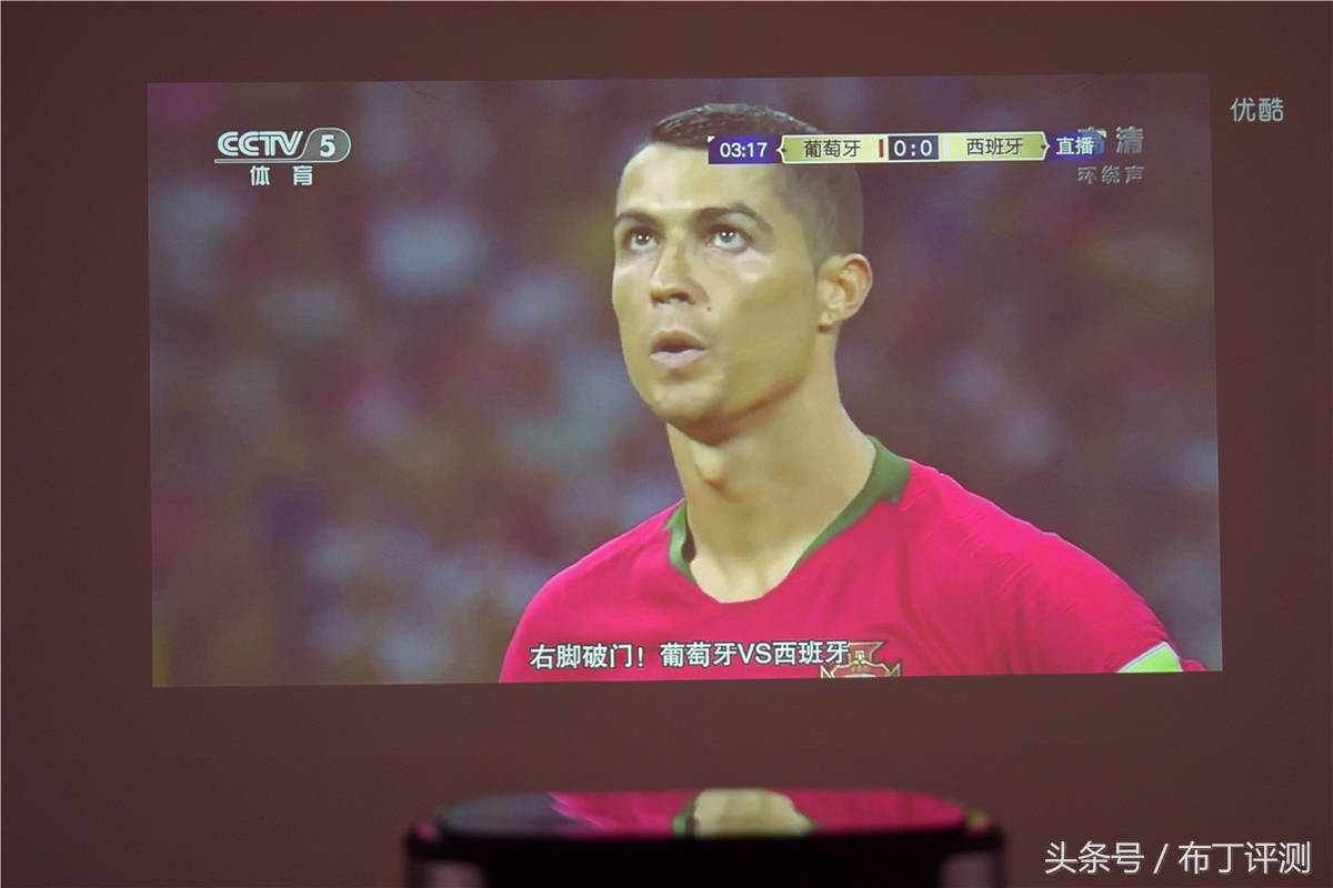 坚果j7s多少流明,坚果j7是长焦还是短焦