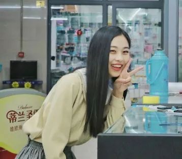 “中国福利彩票”2018世界杯烟台校园足球宝贝风采展示（二十二）——天外飞仙成熟瑞典