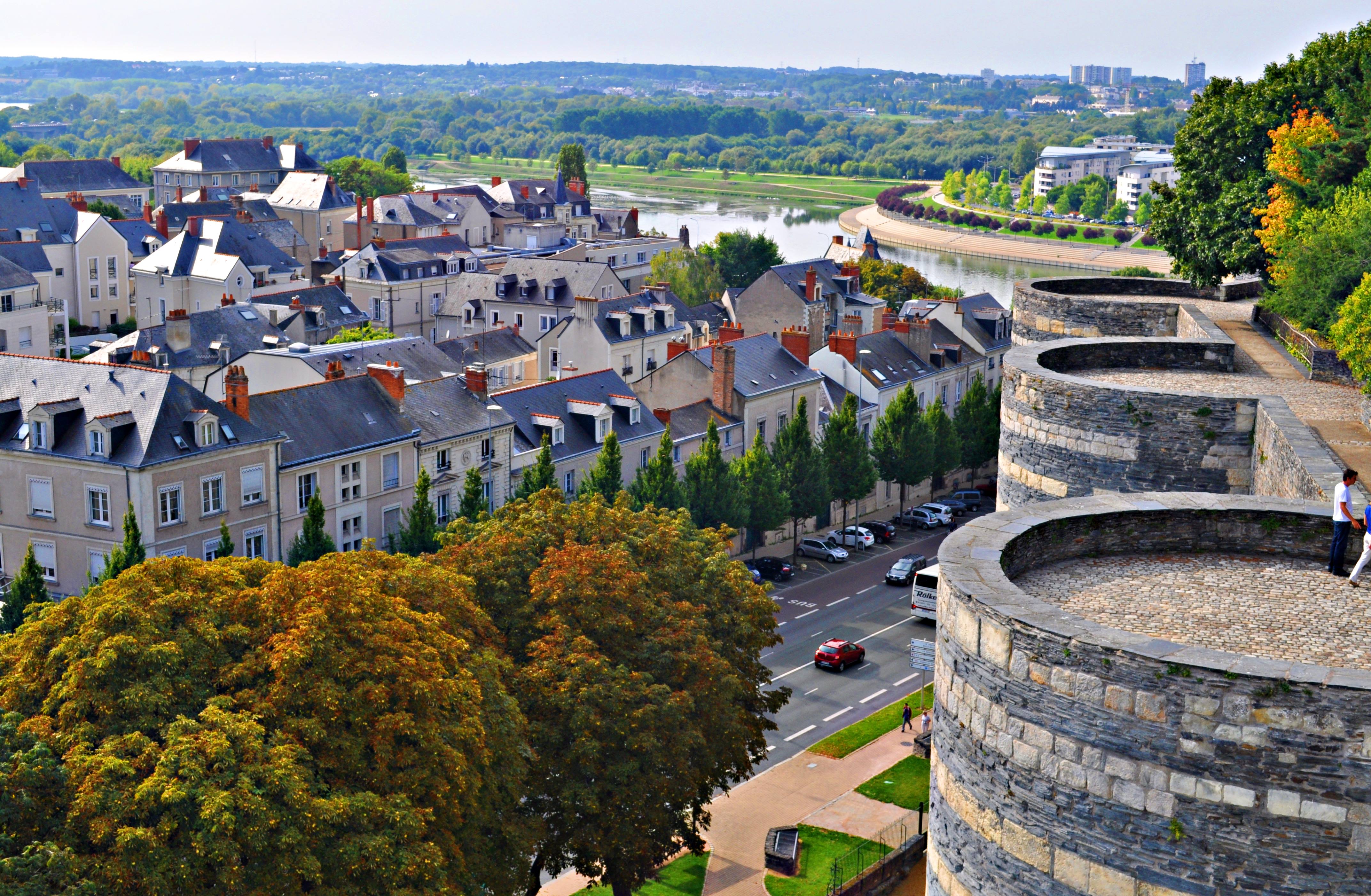 法国卢瓦尔河谷旅游攻略,卢瓦尔河城堡一日游