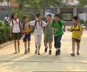 点一下回车键就能穿越，这部科幻剧你看过吗？