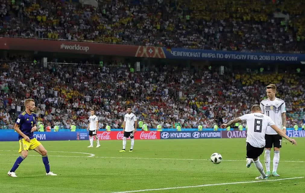 克罗斯绝杀瑞典的难度有多高,克罗斯绝杀瑞典诺伊尔的反应