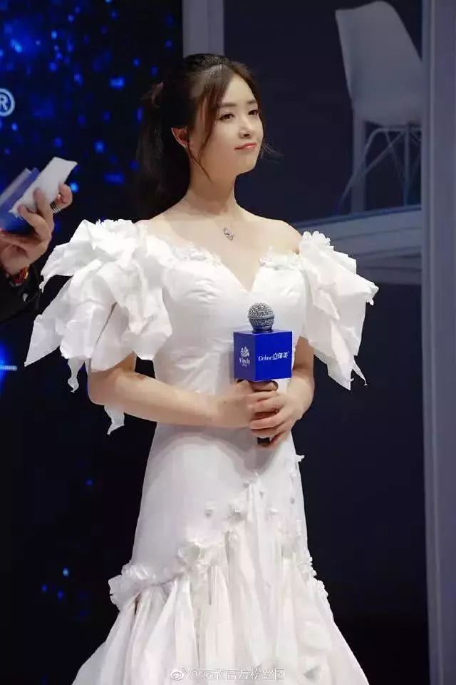 胯宽腰粗适合怎么穿,肩宽腰细怎么穿