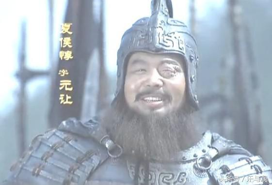 三国这个硬汉,眼睛中箭,大喊了八个字,竟活生生吃掉自己眼睛!