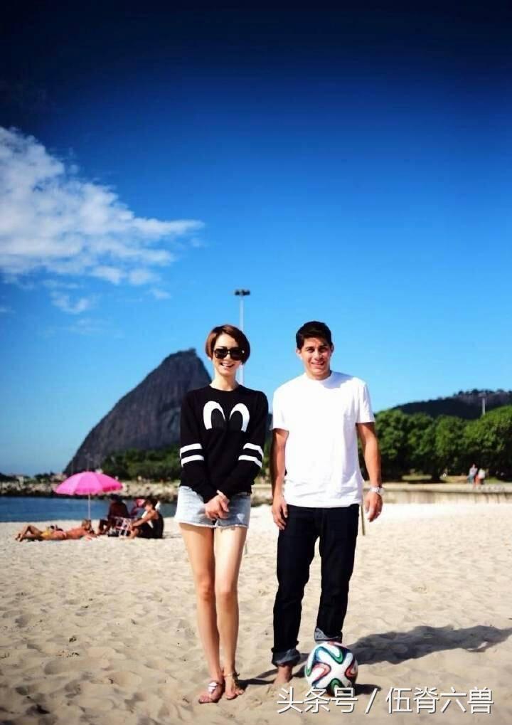 中国女明星足球宝贝张馨予,中国最火的足球宝贝张馨予