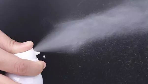 泰国美妆博主们力荐的“晒不黑”秘笈,1瓶=全身360度防晒+隔离+美白