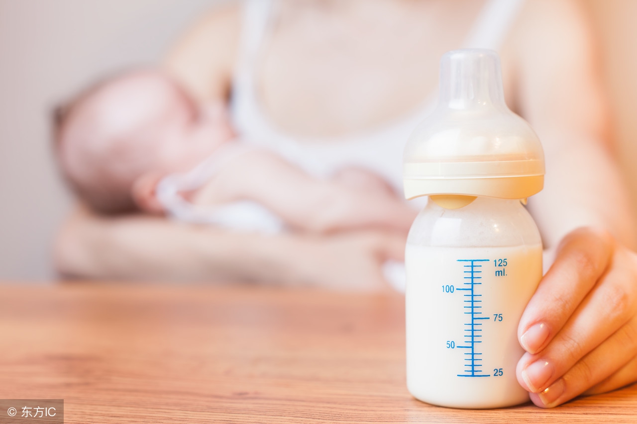 婴儿奶瓶选塑料的还是玻璃的好,小孩硅胶奶瓶哪种材质比较好点