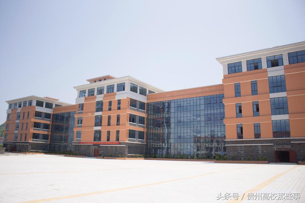 贵州专科报考征集志愿的学校,贵州专科学校何时填报志愿