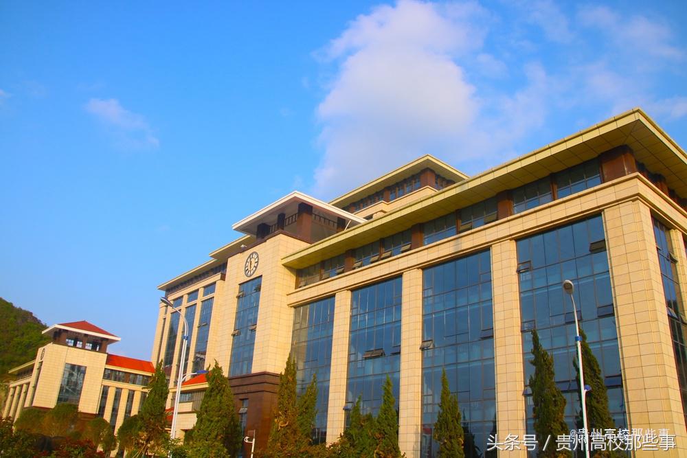 贵州专科报考征集志愿的学校,贵州专科学校何时填报志愿