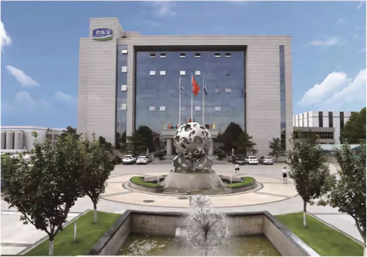 中国奶粉能做出世界大牌吗？