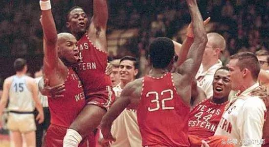 为世界杯喝彩,为世界杯欢呼吧