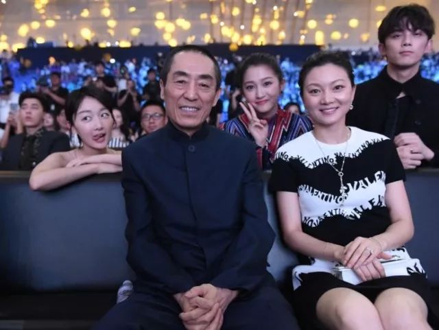 黄老邪一周词汇丨中国人的世界杯就是朋友圈里的世界杯