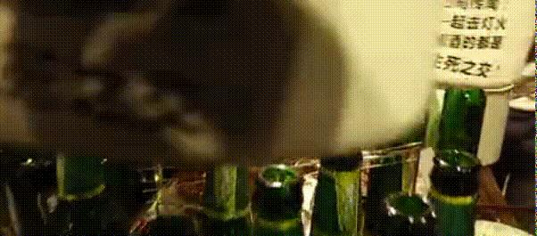 实习第一天，就被男领导带去酒局……｜忙Day