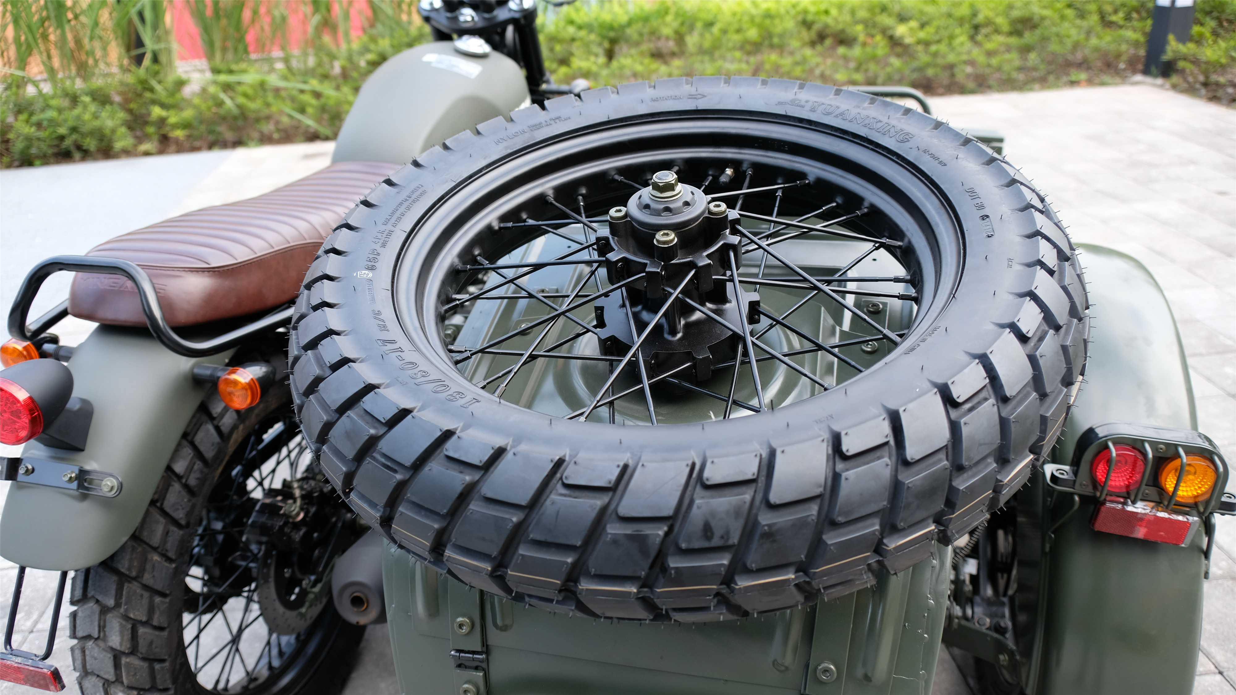 越野摩托水冷300推荐,银钢悍路者300摩旅