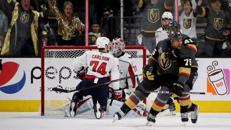 真正的冰球比赛,为什么冰球难