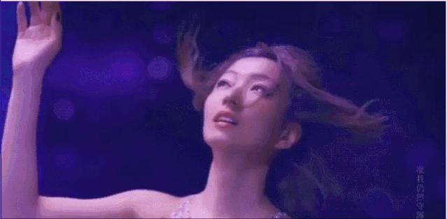 郑秀文和杨千嬅很像,像郑秀文