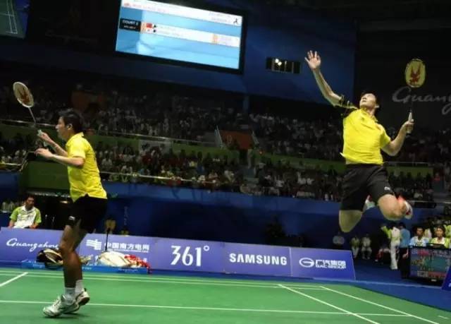 如何才能打好正手攻球,做好第一步