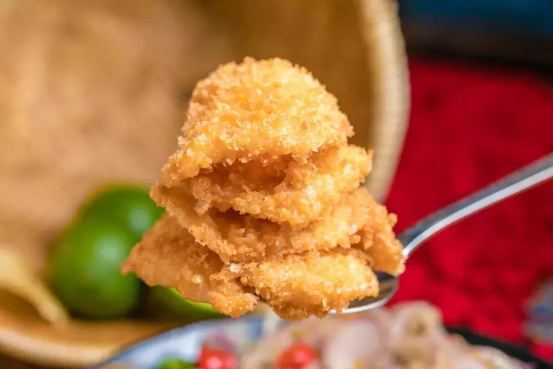 适合小情侣去的餐吧,一家很有情调和气氛的露天餐吧