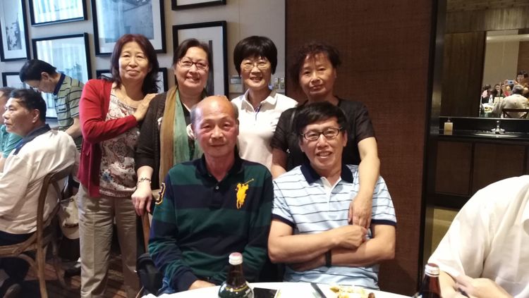 干岔子一，二队老知青久别重逢，共忆黑土情长