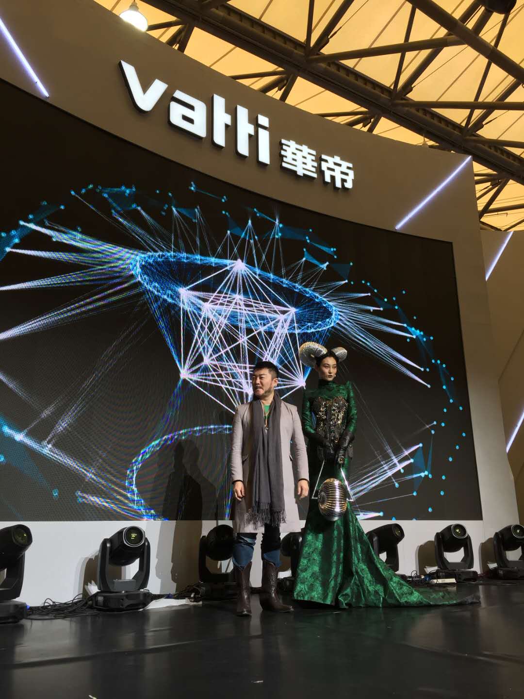 中国厨电的三张面孔