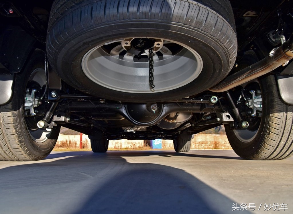 20万以下的硬派越野皮卡,20万以内二手三门硬派越野