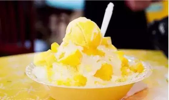 夏日芒果冰沙,蜜瓜芒果冰沙