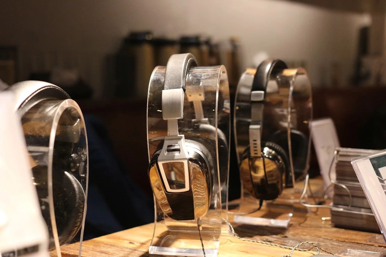 时隔两年多的聚会,时隔两年再次聚到一起