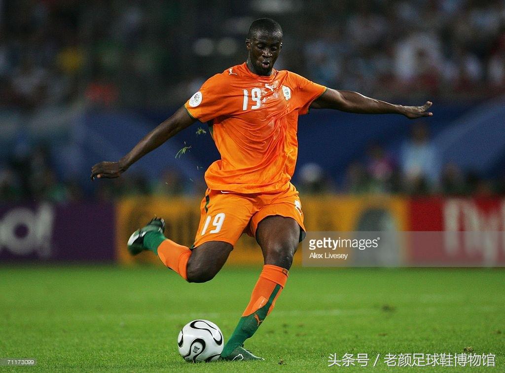 2006年世界杯,意大利带puma攀升巅峰,山猫帮人海战术大获成功