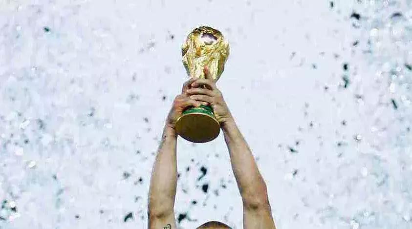 鍋囧涓栫晫鏉湪涓浗涓捐,鍋囧涓栫晫鏉湪灞变笢