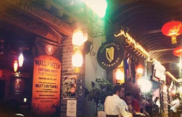 世界杯在哪里看球最有气氛,重庆氛围好的篮球场