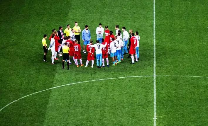 俄罗斯世界杯纪录片国语,俄罗斯献给中国的纪录片