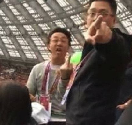 陈奕迅回应正常回击,陈奕迅反应世界杯