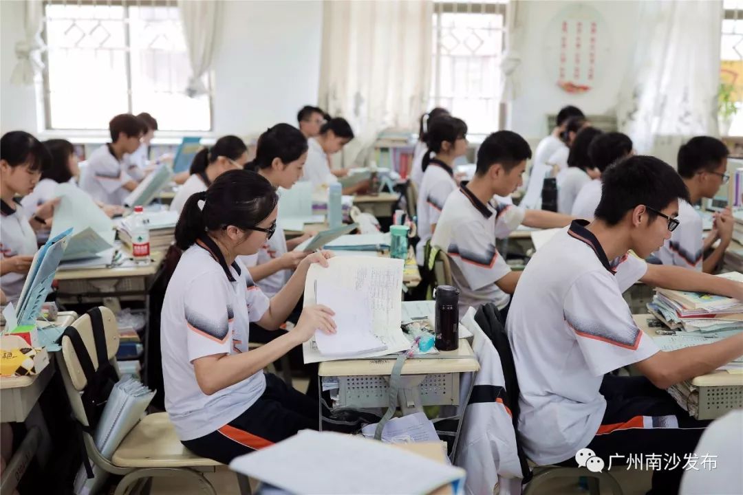 2023广州外国语高考喜报,广州市开发区外国语学校高考成绩