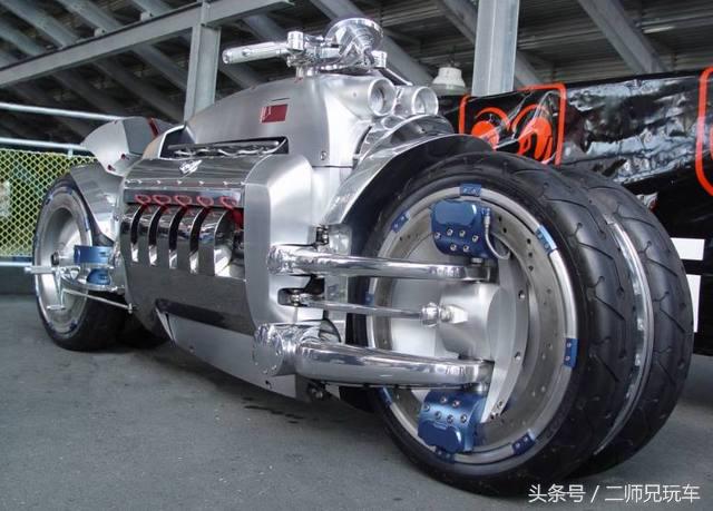 道奇战斧摩托车评测,道奇战斧摩托车让上路么