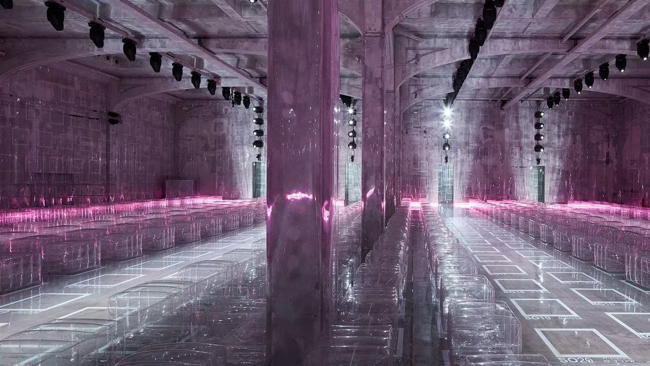 prada鍐嶇敓绯诲垪,prada鎹㈡帉闂ㄤ汉