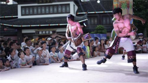 疯狂泥浆派对首现霸都合肥万达乐园暑期狂欢惊喜重重