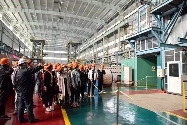 毕业即失业？马鞍山这所学校的学生还没毕业马钢就抢着要了！