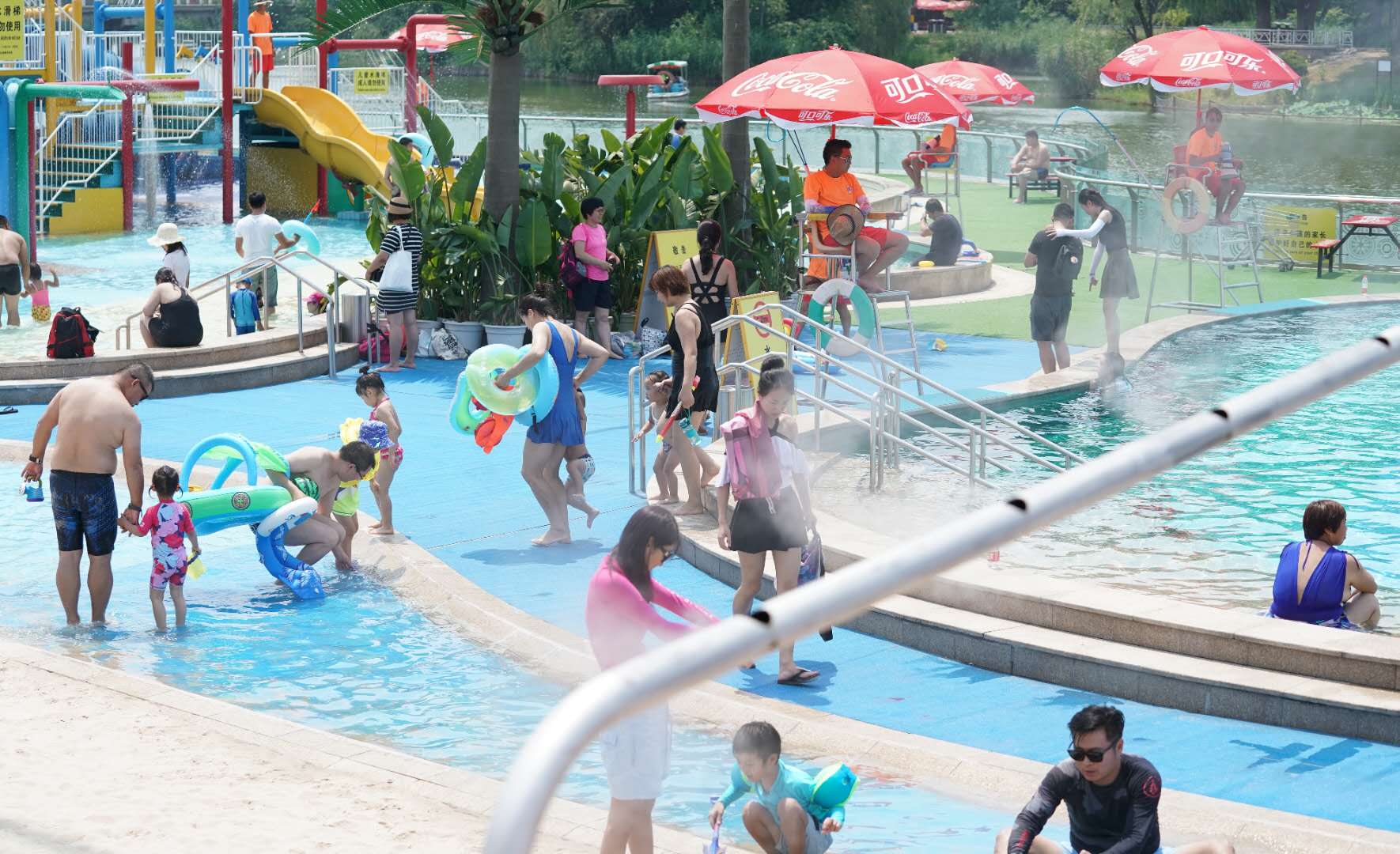 戏水玩沙、看世界杯、挑战纪录，北京海洋沙滩嘉年华开幕！