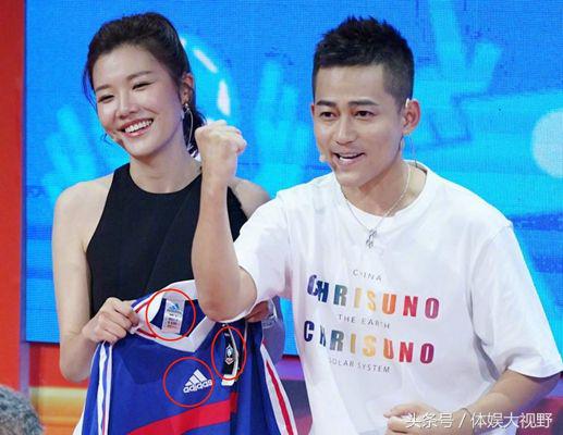 刘语熙球衣事件是哪年世界杯,苏醒给刘语熙送球衣