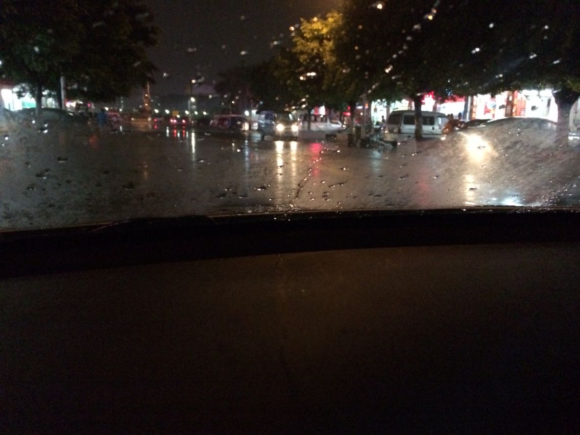 给自己爱车怎么贴保护膜,如何给你的爱车选择合适的轮胎