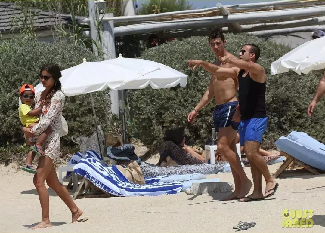 维密超模c罗全身照,维密超模aa和c罗