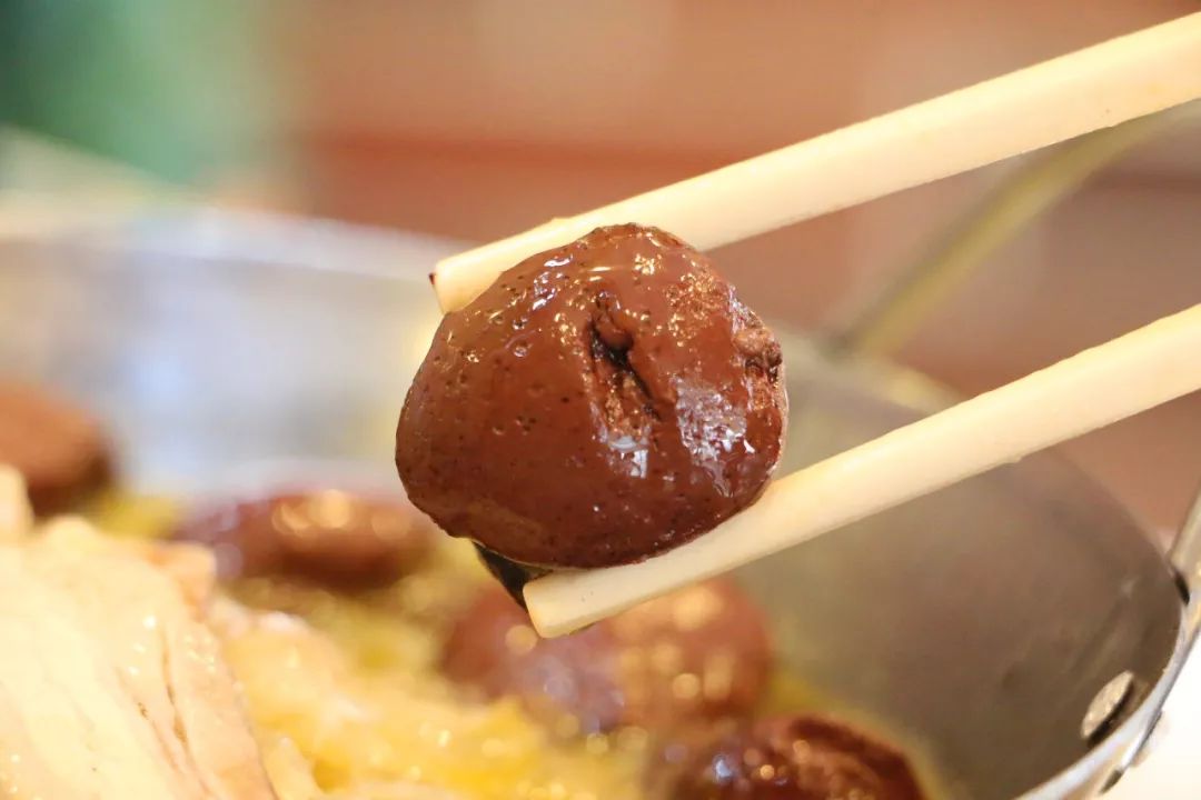 这家开了87年的老店酱汁才是灵魂,这家开了二十多年的猪蹄老店