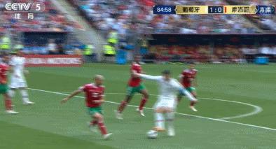 假摔足球苏亚雷斯,假摔名场面内马尔