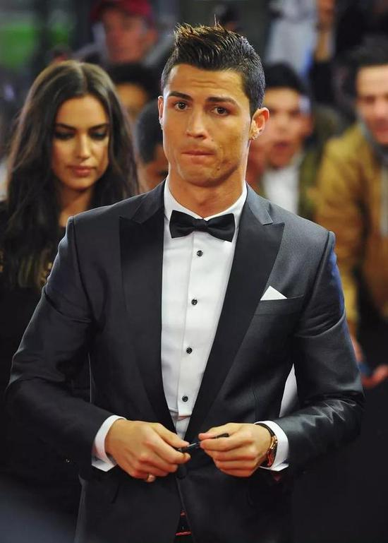 世界杯上那些神仙颜值球迷,世界杯帅男合集