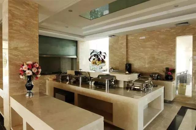 有一个地方,用镜头记录浪漫美景,一个见证幸福的东方爱情海!