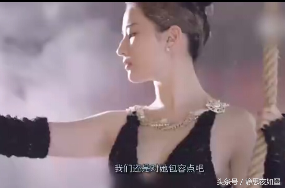 赵丽颖穿黑色开叉长裙优雅图片,女神赵丽颖最惊艳的10套礼服